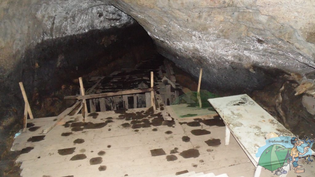 Денисова пещера, шахта