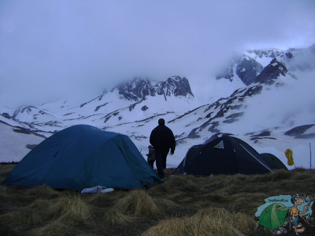 Лагерь в горах